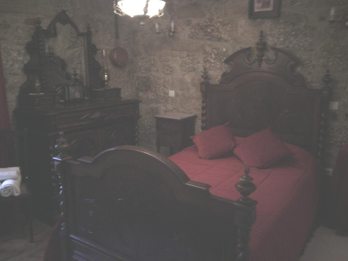 Hotel Rural Casa Da Eira Pêro Viseu Quarto foto